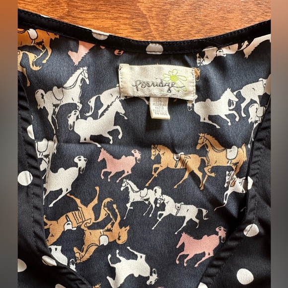 Porridge Horse Tank - Picture 2 of 3